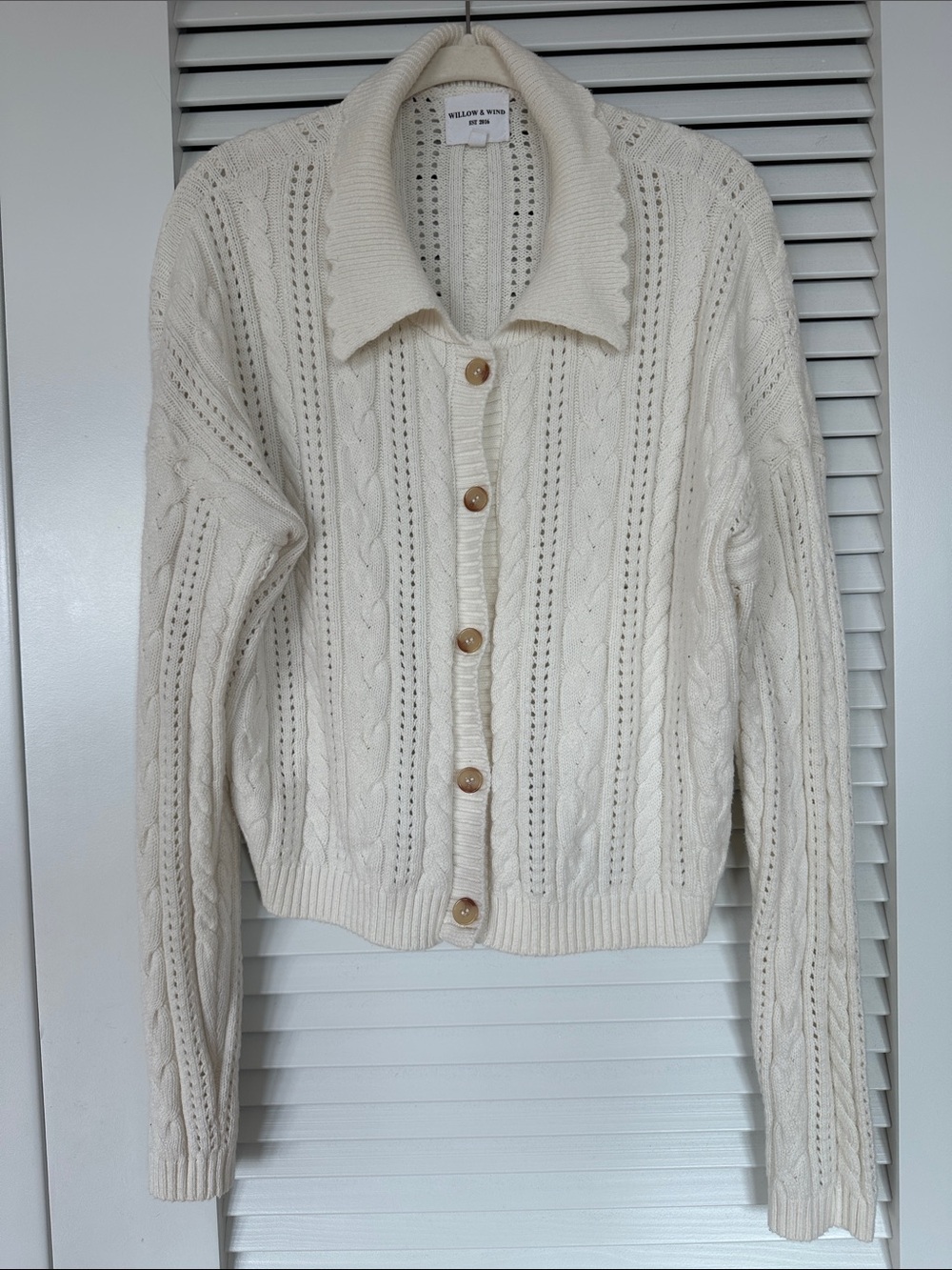 Willow & Wind Cream Cable-Knit Button Cardigan